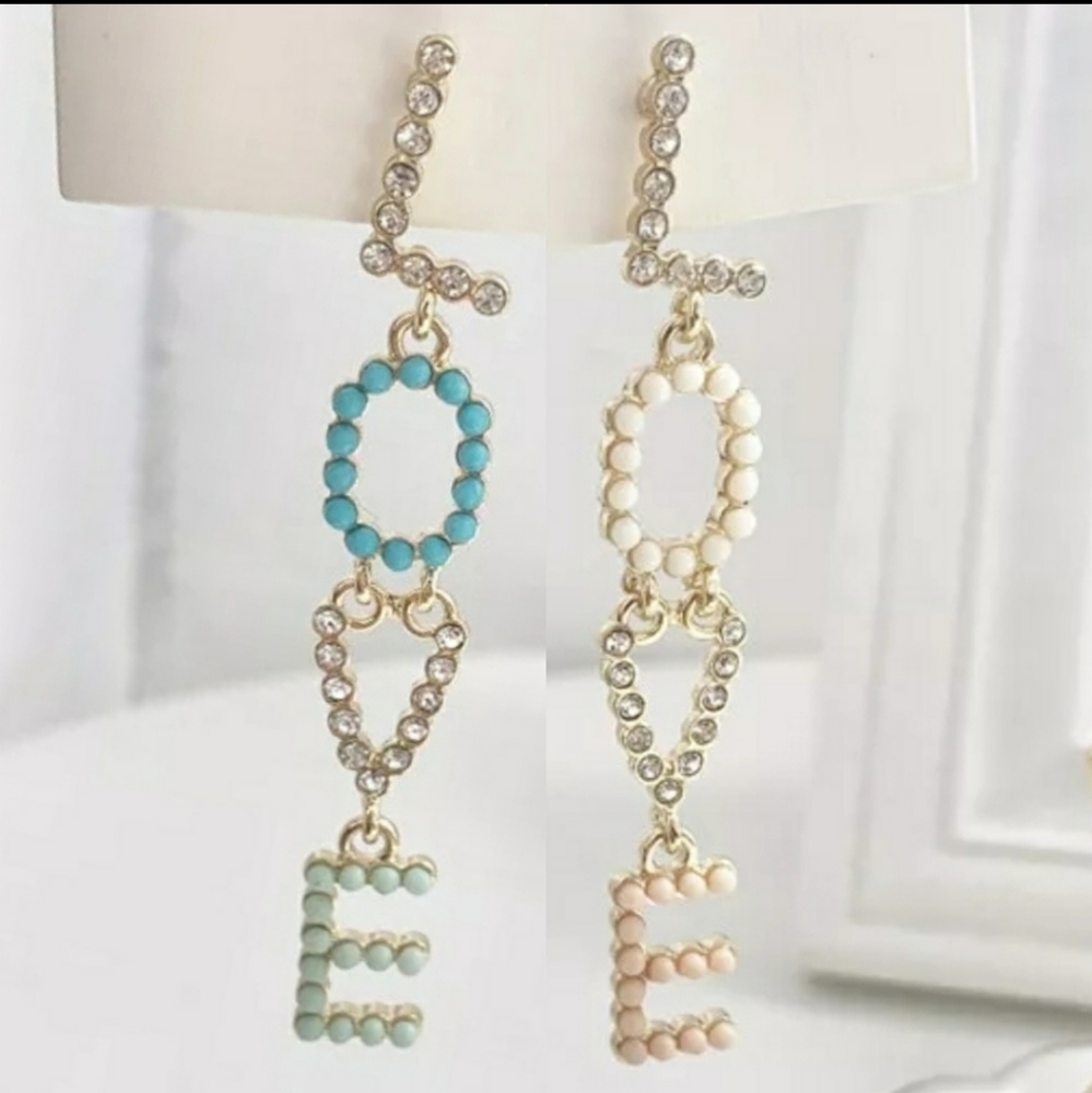 LOVE 💕 Dangle Earrings.